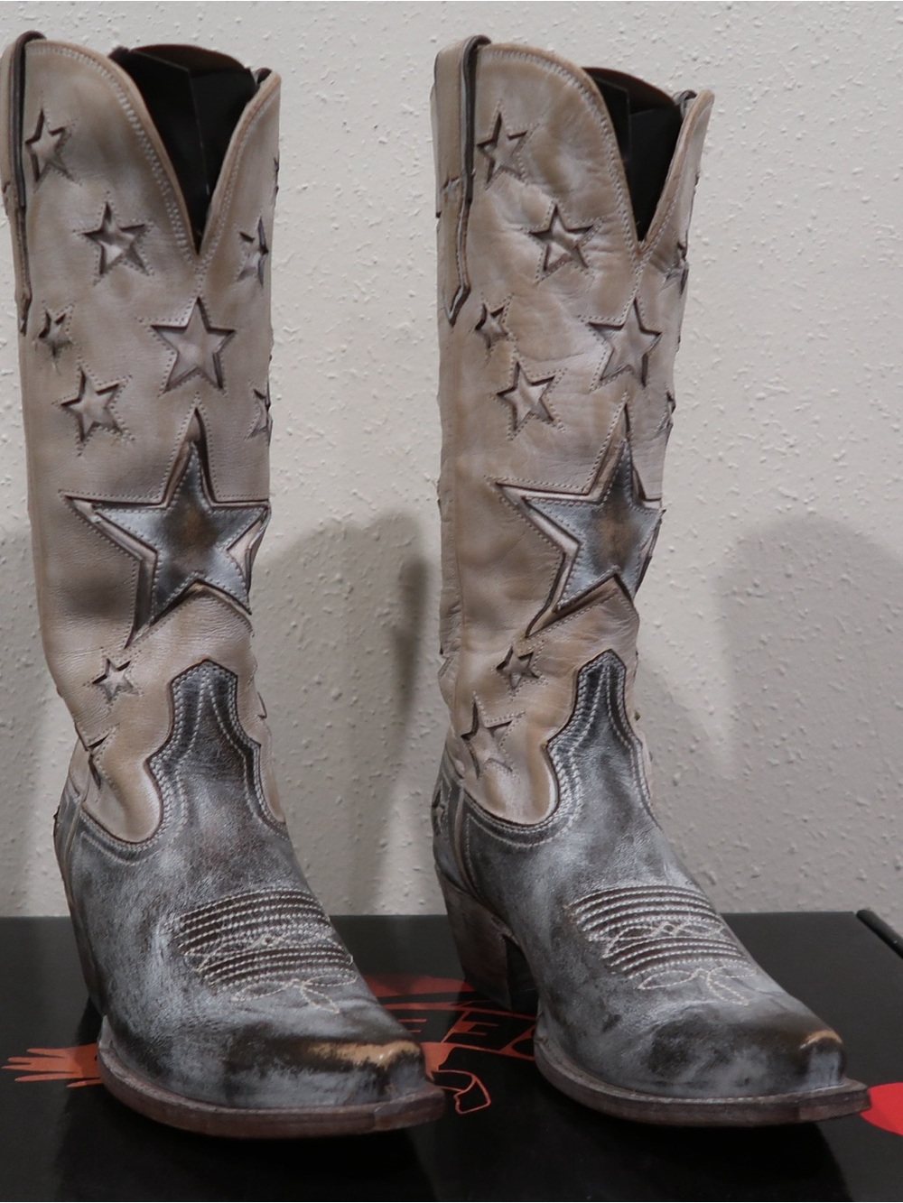 freebird Beige and Gray Star-Accent Western Boots